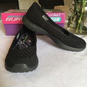Sketchers Burst Air-cooled Memory Foam